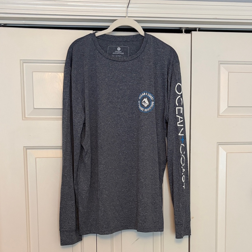 Ocean & Coast Men's Long Sleeve Crew Tee — Heather Charcoal